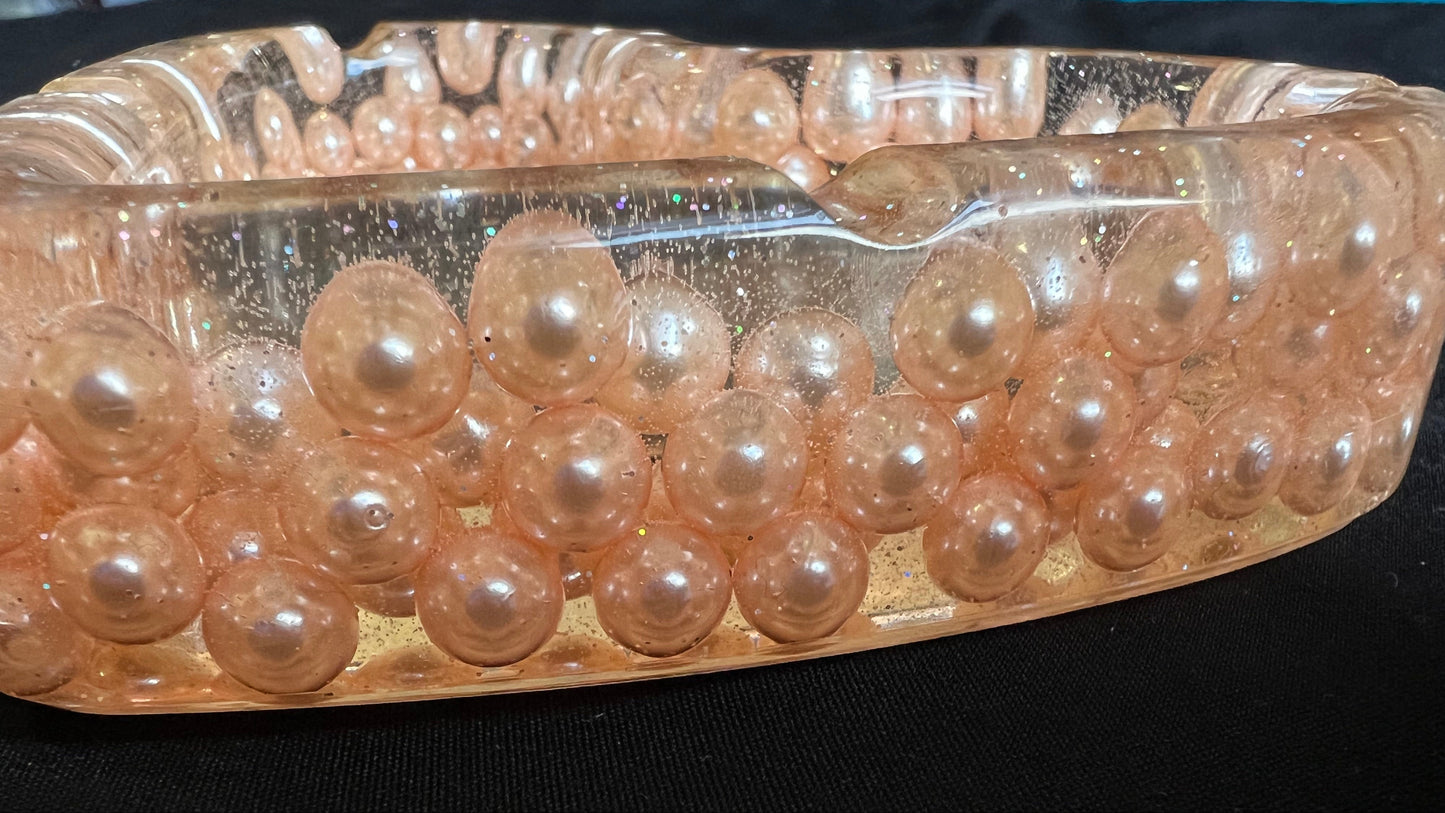 Champagne Pearl Heart Resin Tray
